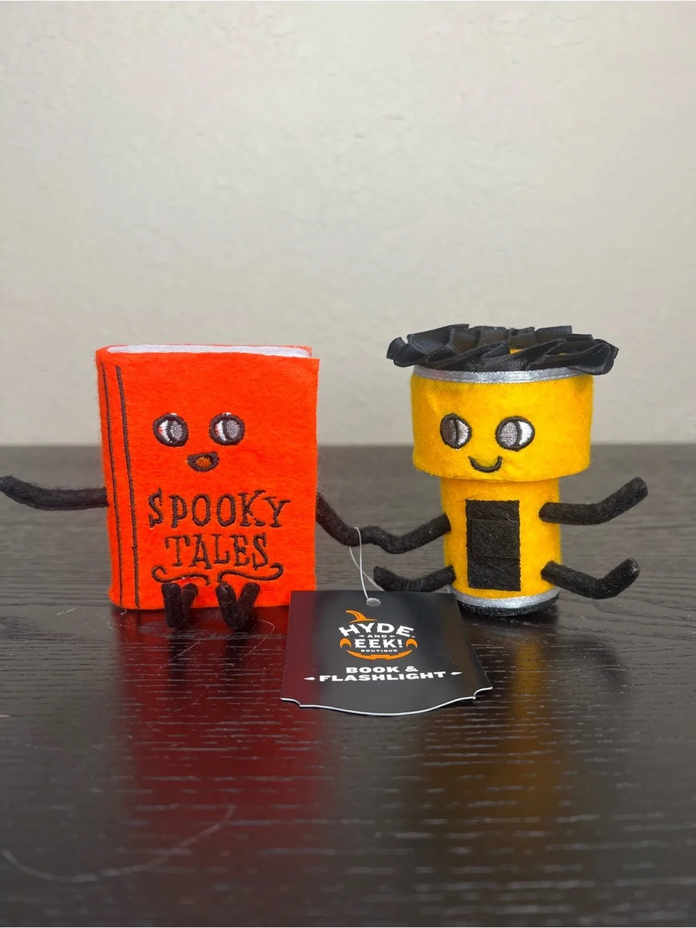 NEW Target Hyde and EEK! Boutique™ Halloween Scary Book and Flashlight Duos